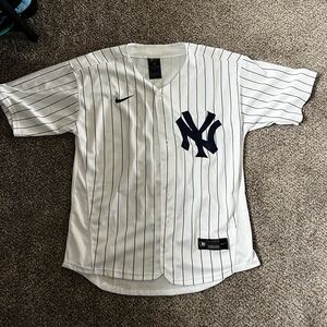 Nike Yankees Pinstripe Jersey